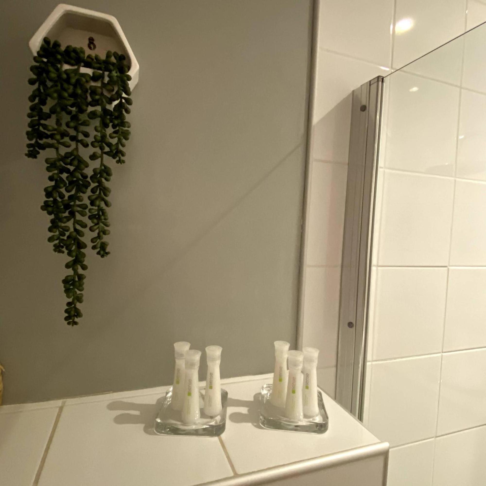 Au 10 Bed & Breakfast Luisant Værelse billede
